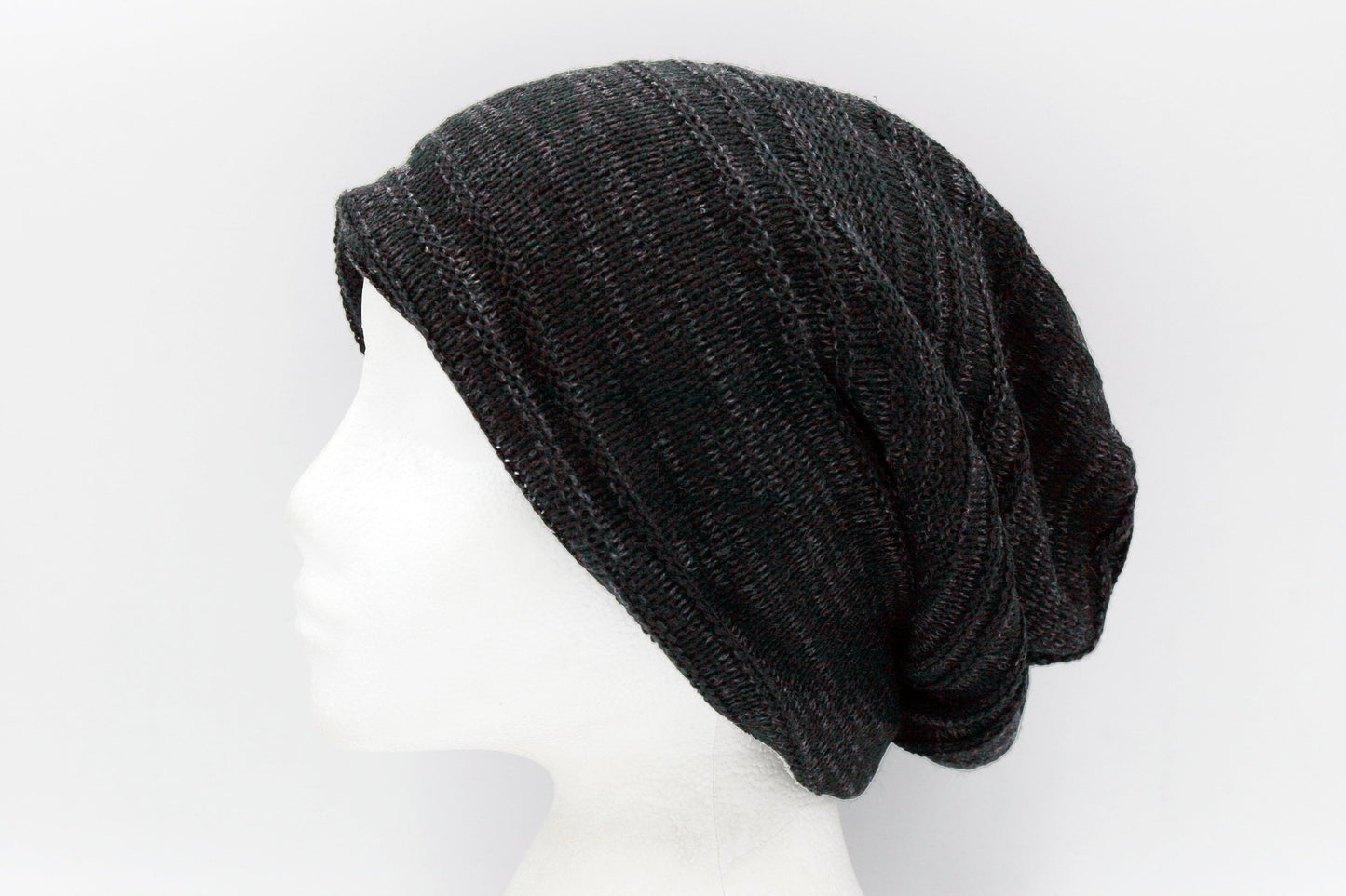 Mixed Colour Yarn Textured Slouchy Beanie hat